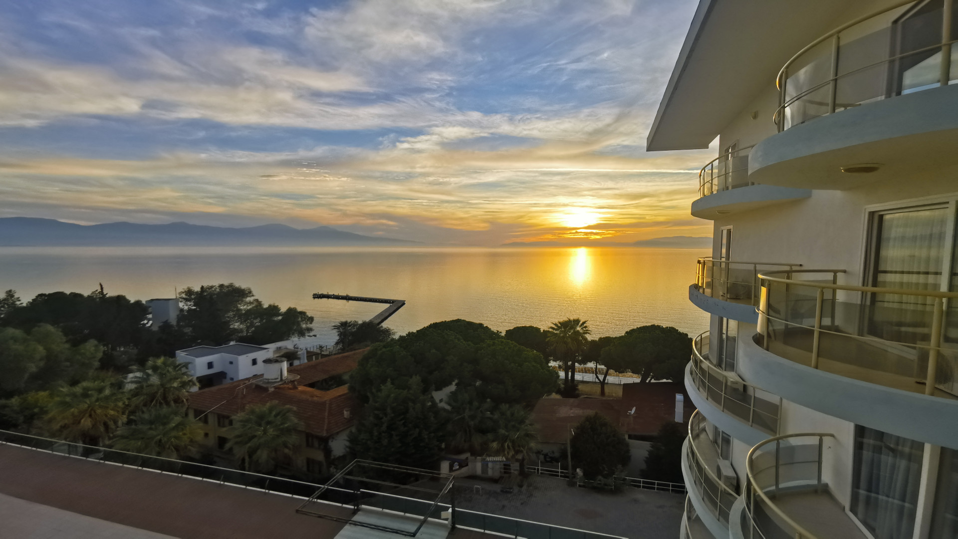 Letovanje Turska autobusom, Kusadasi, Hotel Arora,pogled sa terase na more, zalazak sunca